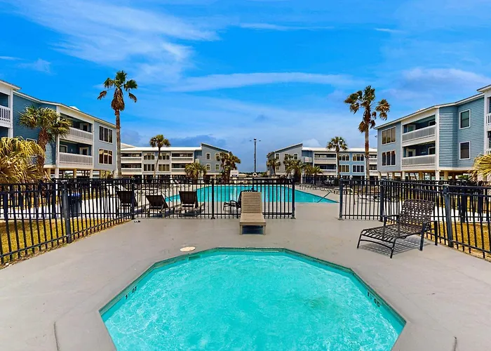Bright & Beautiful With Shared Pool Boat & Fishing Pier Balcony Ac * Gulf Shores