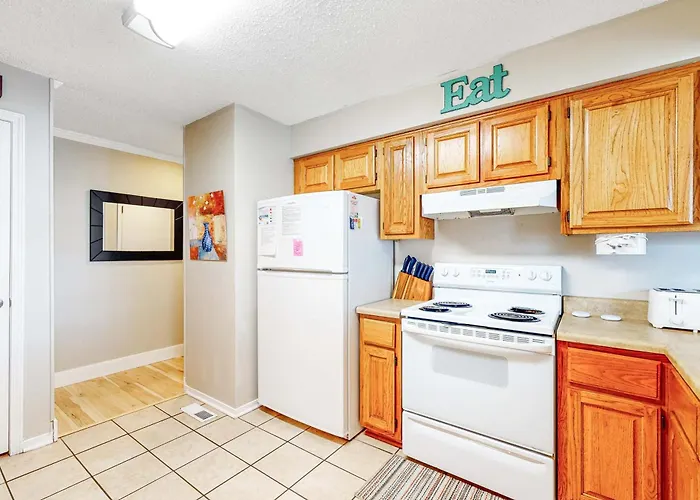 Holiday home Bright & Beautiful With Shared Pool Boat & Fishing Pier Balcony Ac Gulf Shores