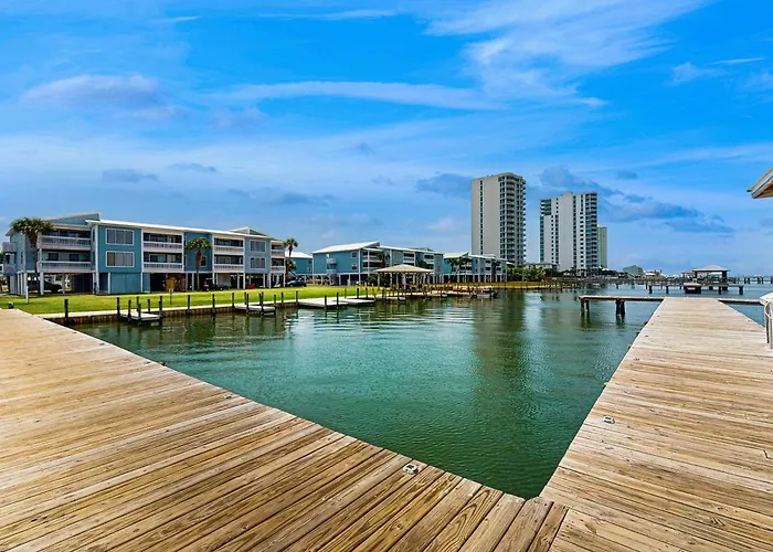Holiday home Bright & Beautiful With Shared Pool Boat & Fishing Pier Balcony Ac Gulf Shores